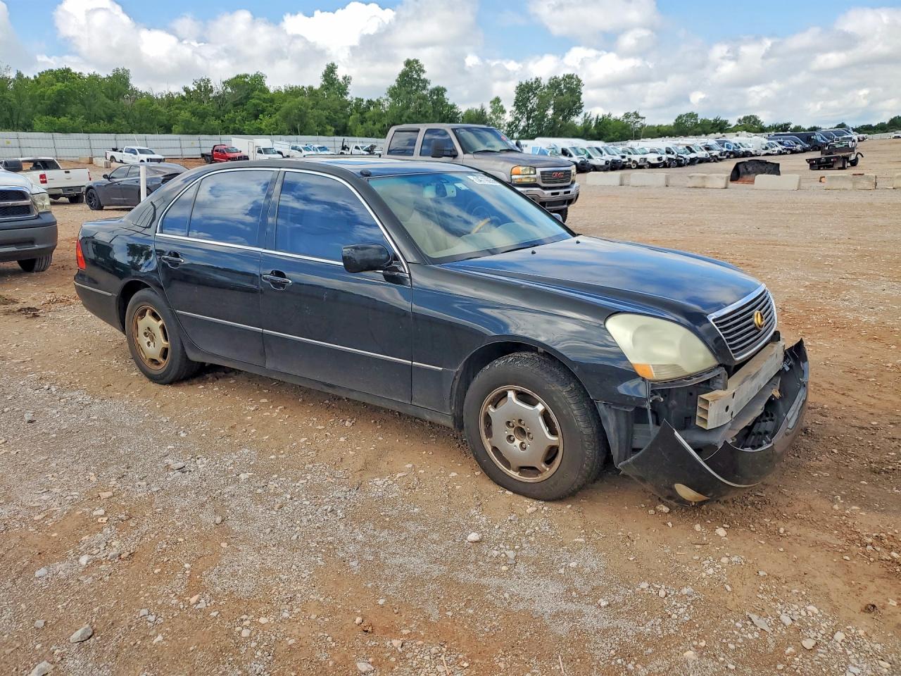 2002 LEXUS LS 430 photo 4