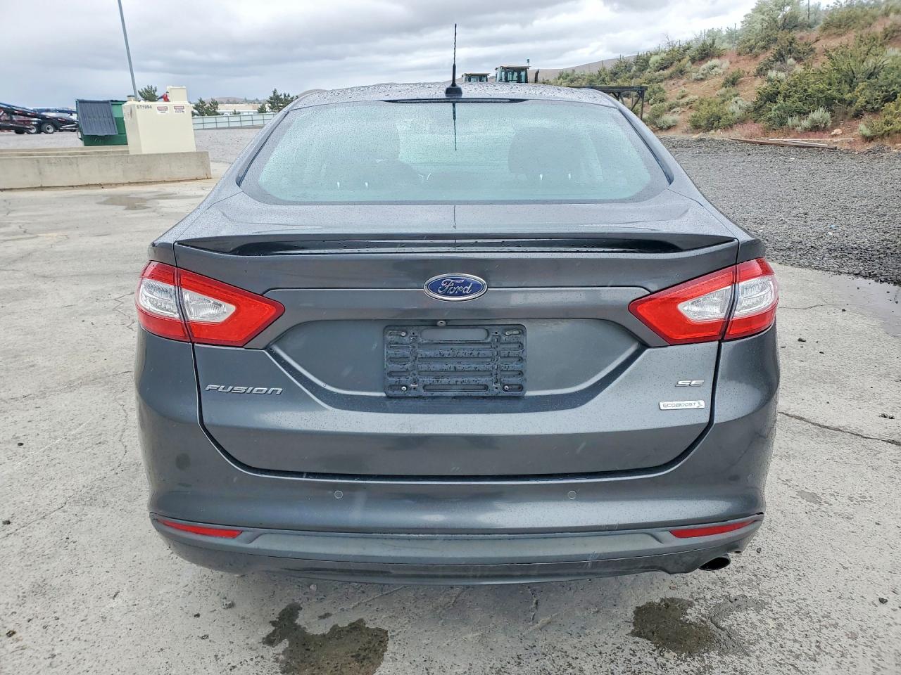 2016 FORD FUSION SE photo 16