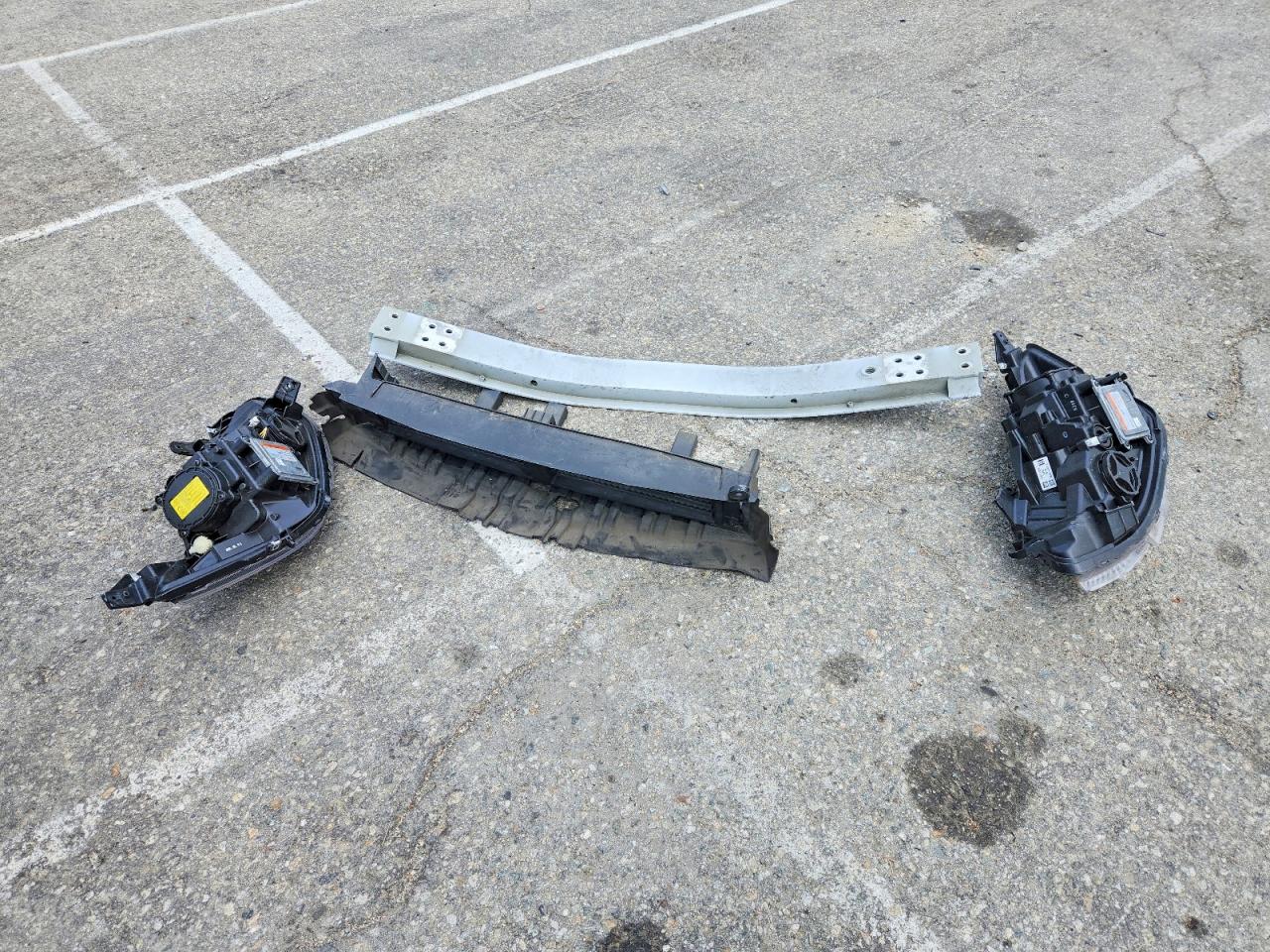 2019 CHEVROLET BOLT EV LT photo 12