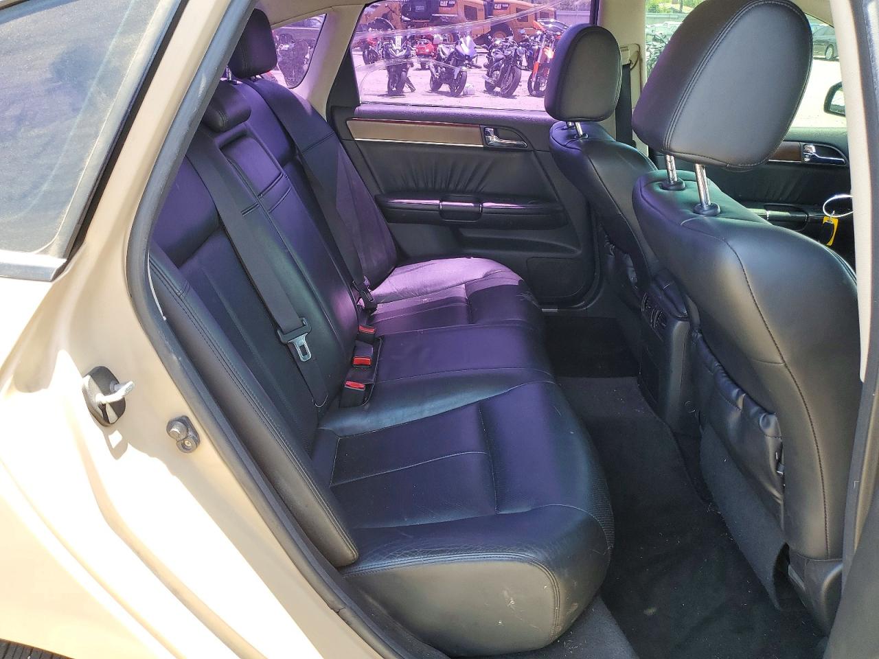 2008 INFINITI M35 BASE photo 19