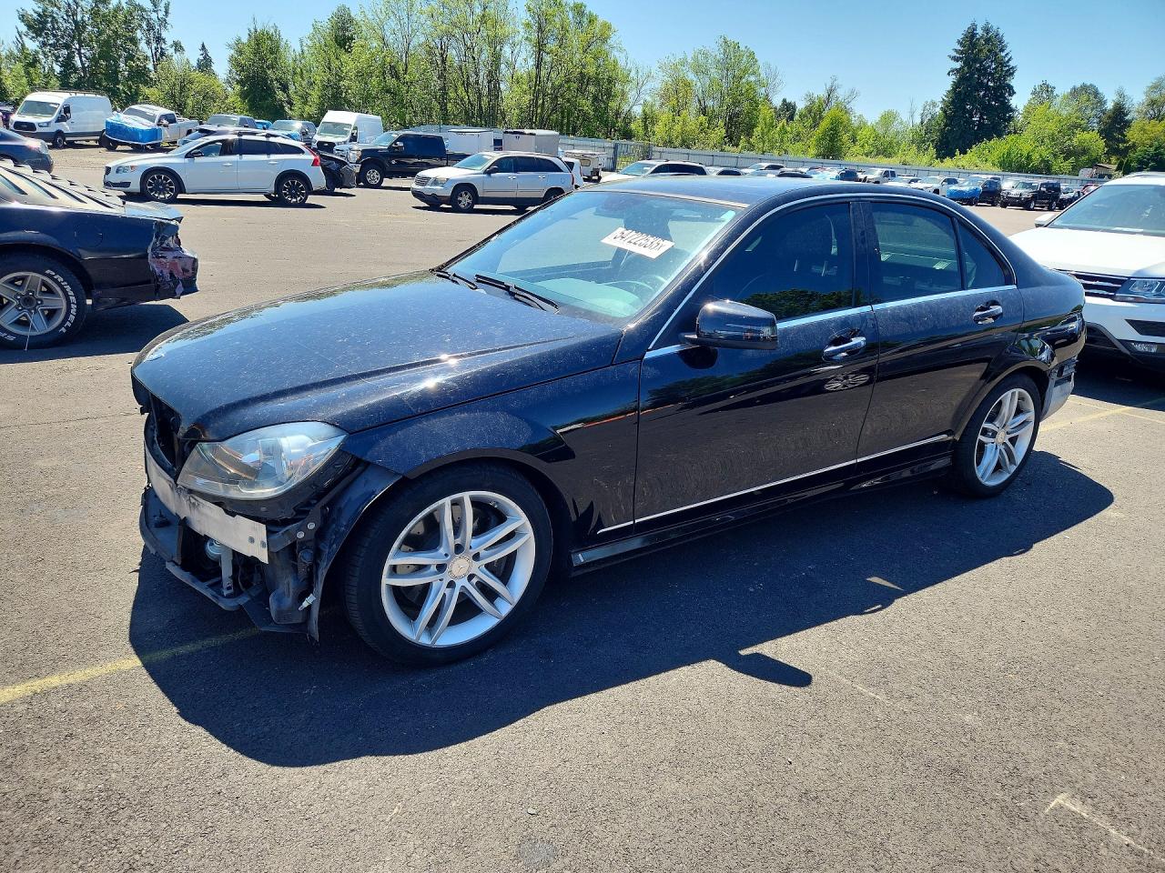 2014 MERCEDES-BENZ C