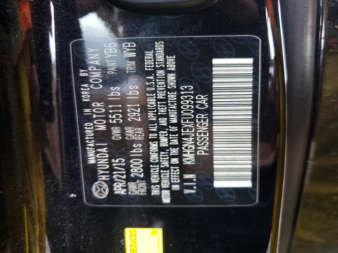 2015 HYUNDAI GENESIS 3.8L photo 34