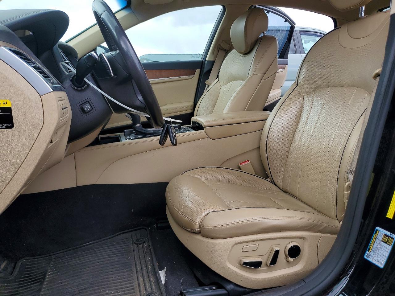 2015 HYUNDAI GENESIS 3.8L photo 19