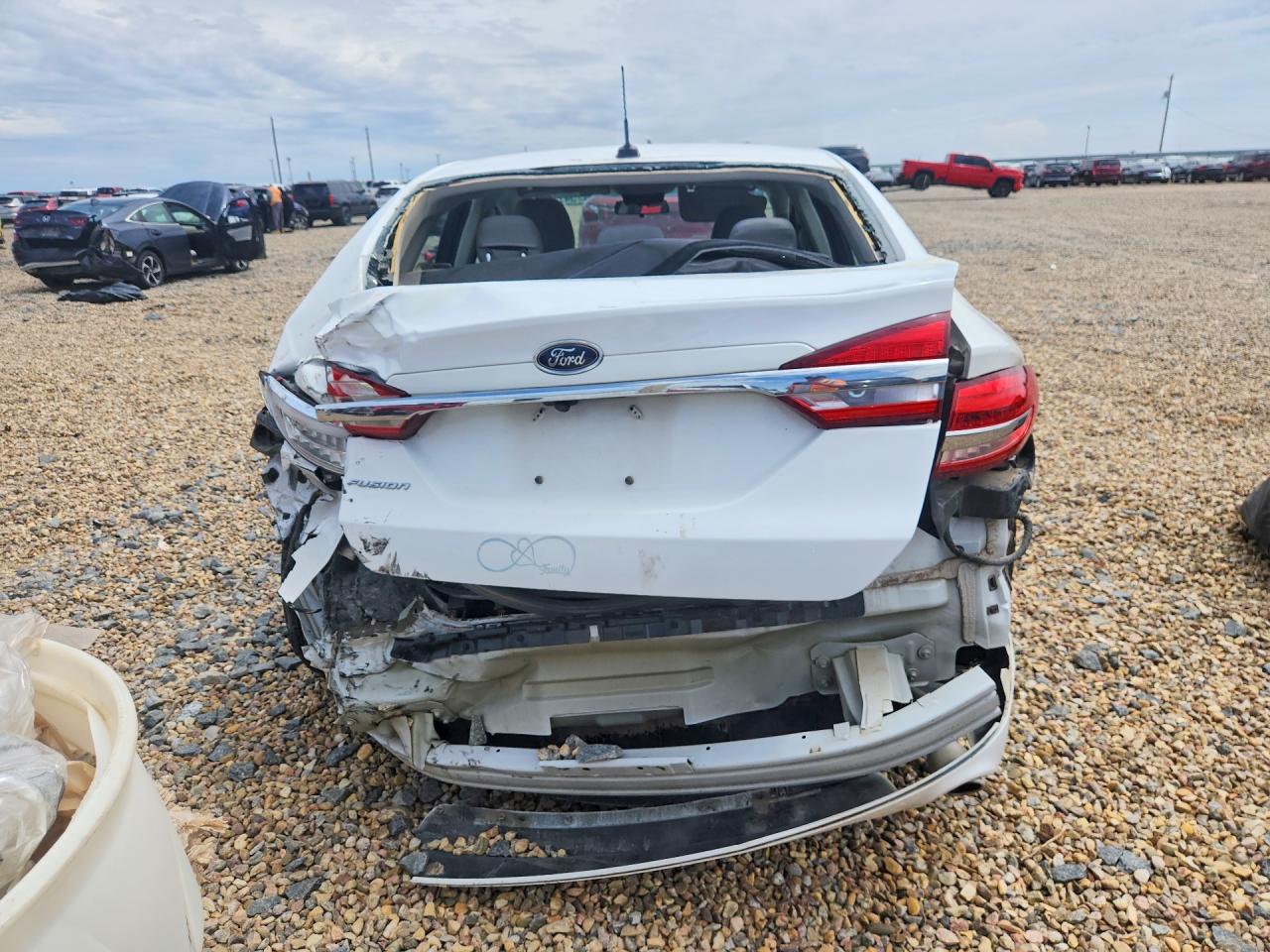 2017 FORD FUSION S photo 11