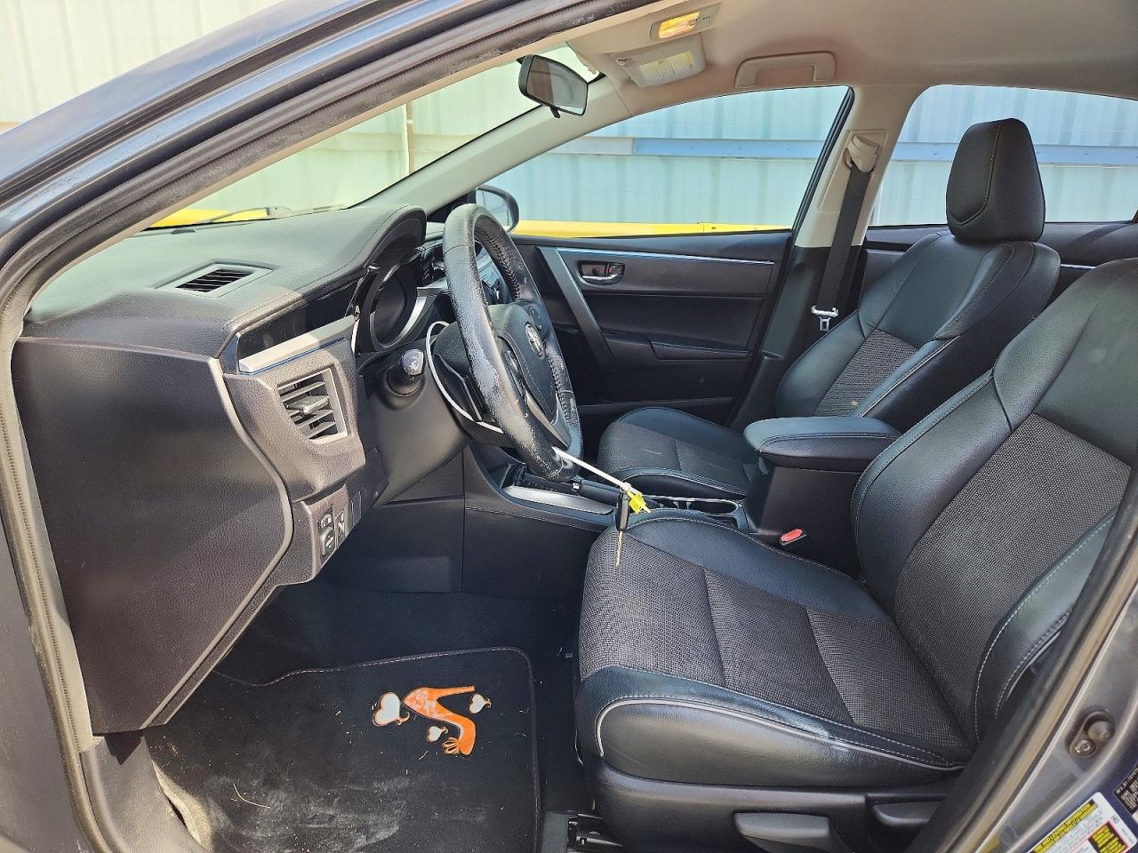 2014 TOYOTA COROLLA S PLUS photo 13