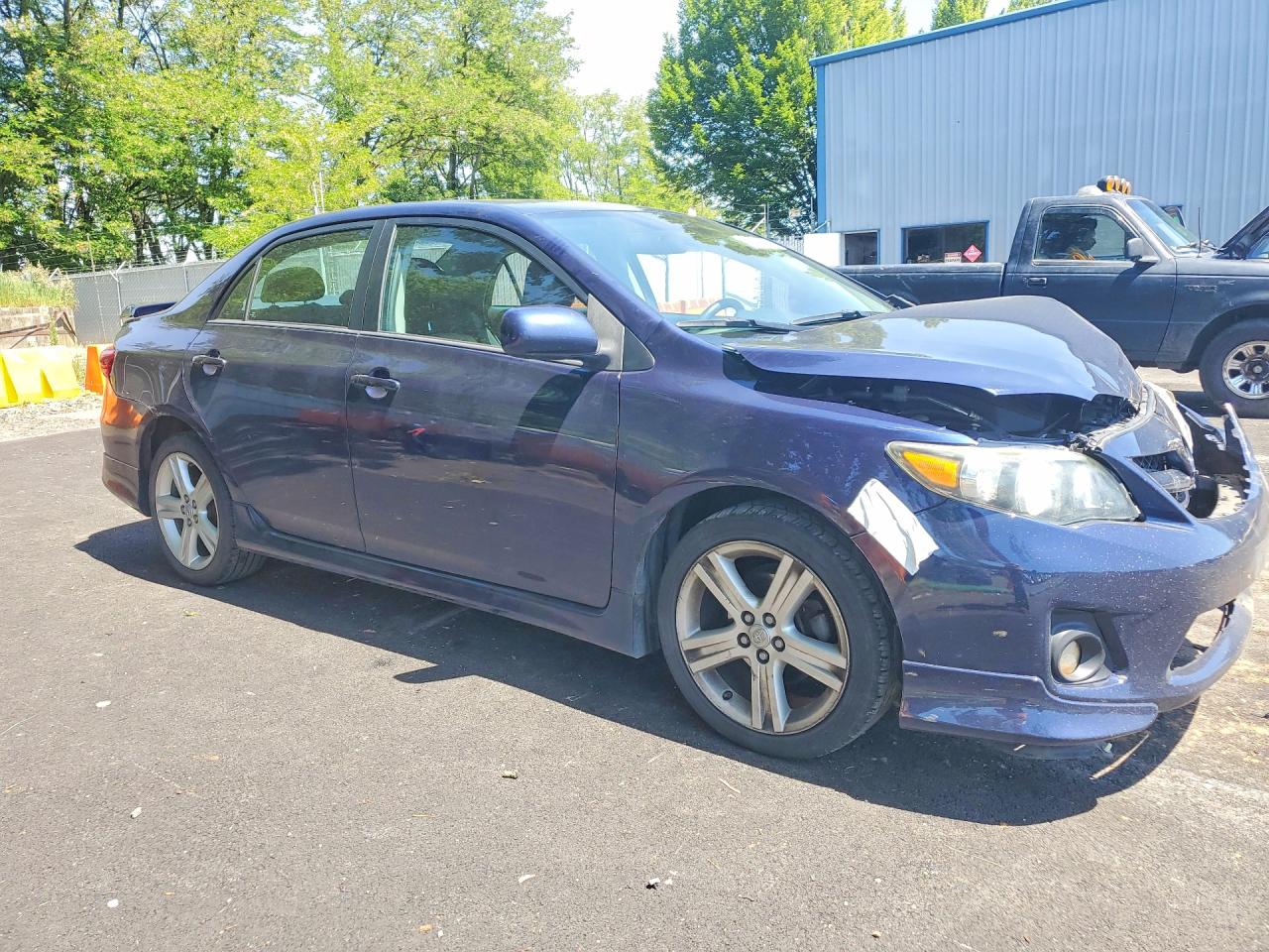 2013 TOYOTA COROLLA S photo 4