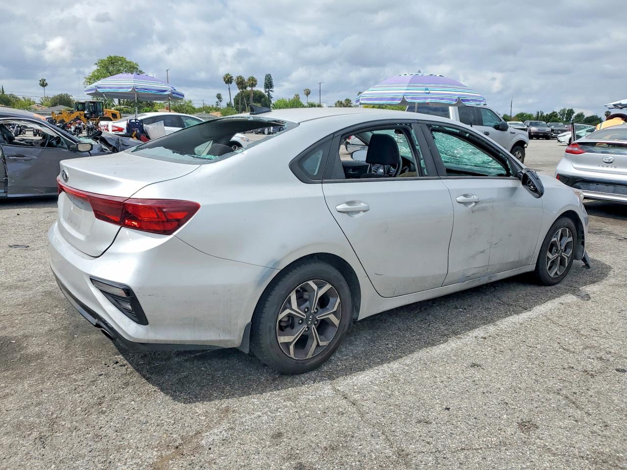 2020 KIA FORTE LXS photo 3