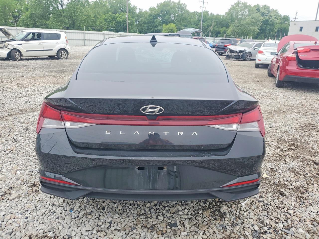 2021 HYUNDAI ELANTRA SEL photo 6