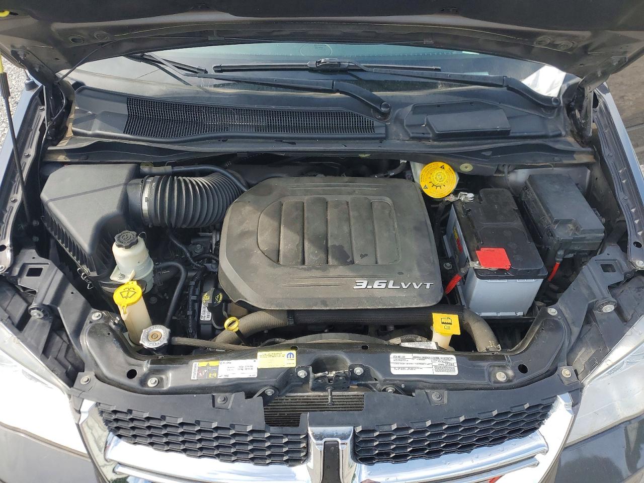 2015 DODGE GRAND CARAVAN SE photo 23