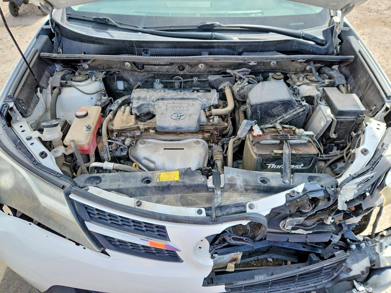2015 TOYOTA RAV4 XLE photo 23