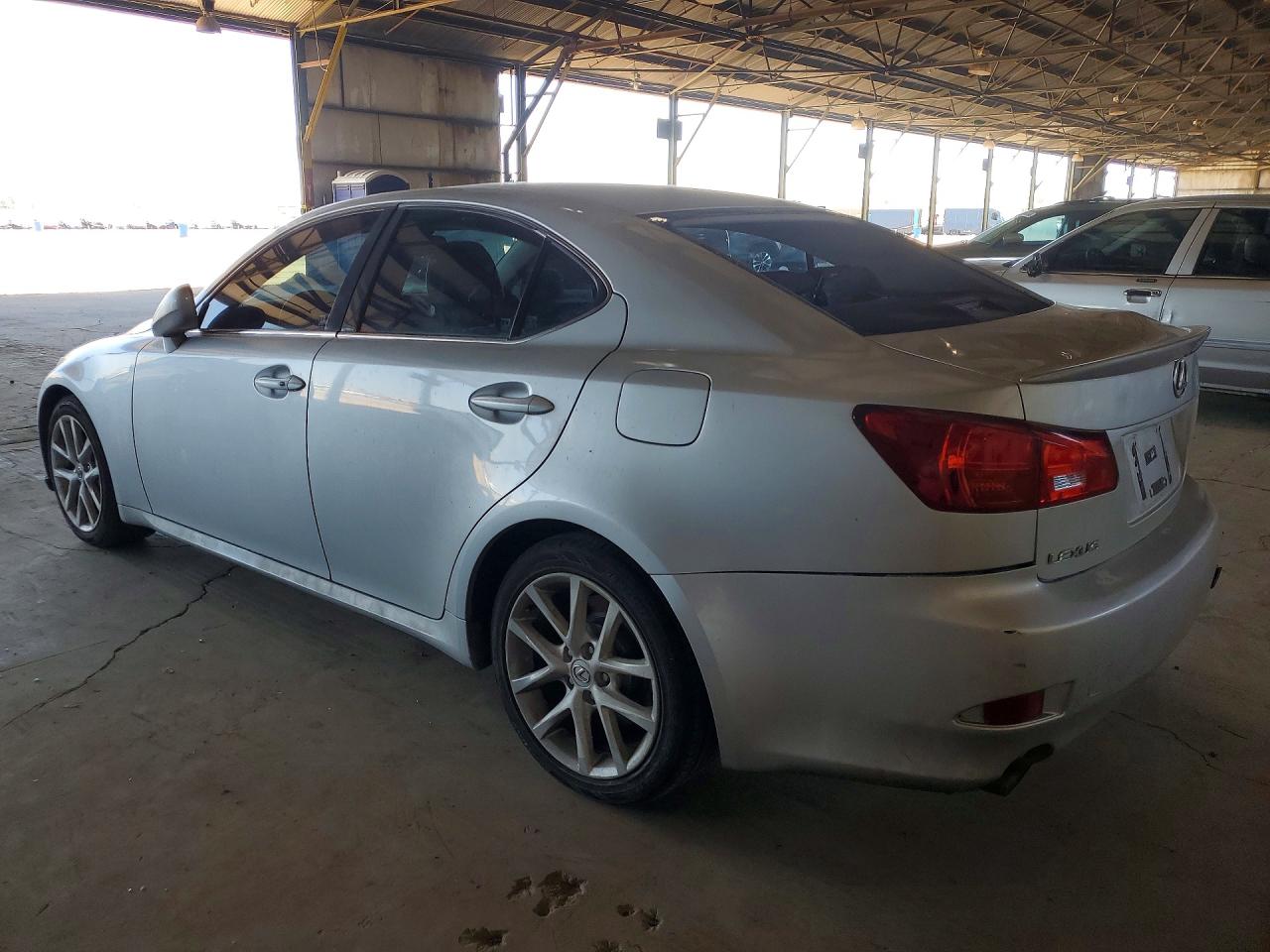 2006 LEXUS IS 350 photo 3