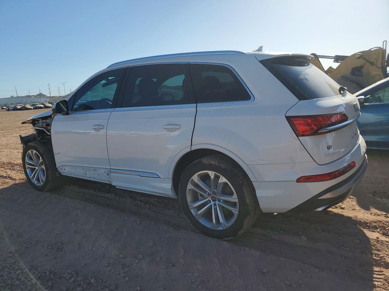 2025 AUDI Q7 PREMIUM photo 2
