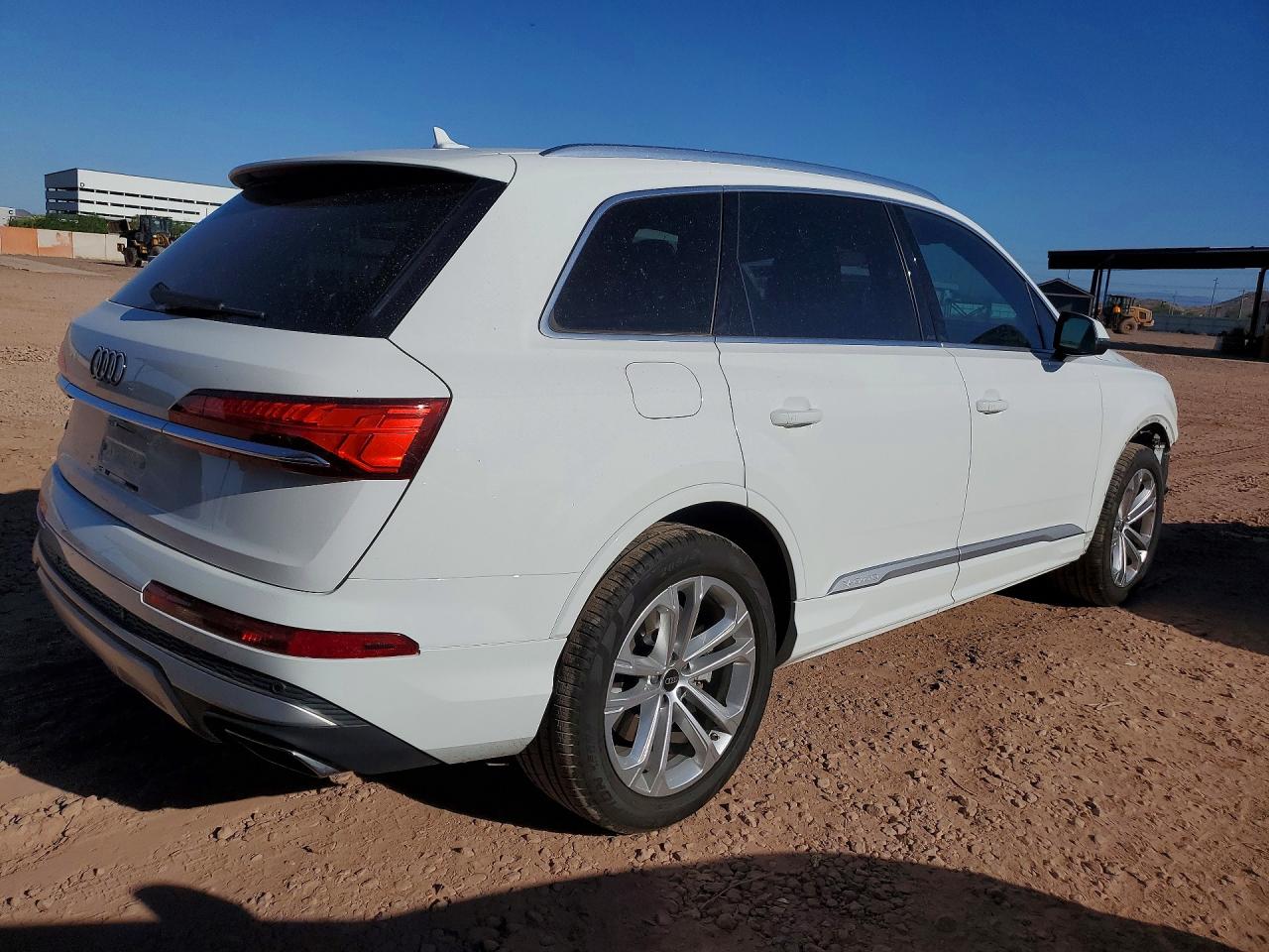 2025 AUDI Q7 PREMIUM photo 3