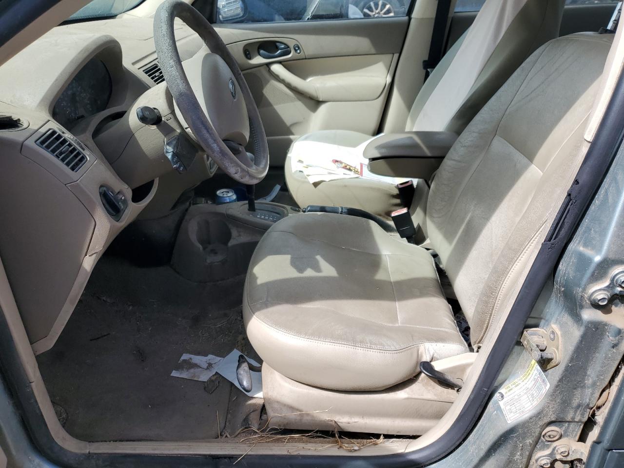 2005 FORD FOCUS ZX4 photo 13