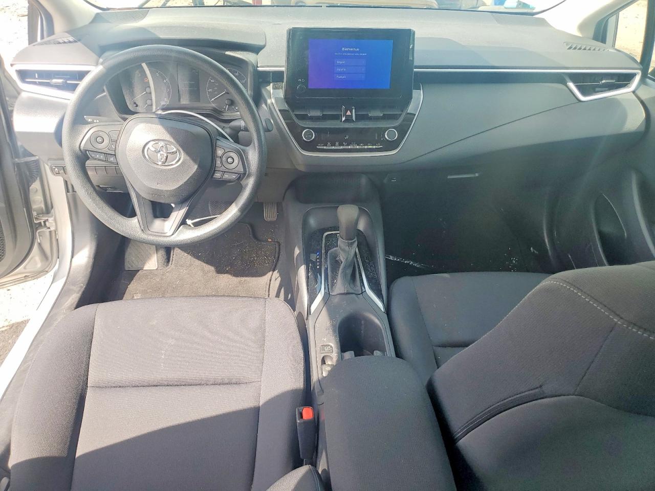 2023 TOYOTA COROLLA LE photo 25