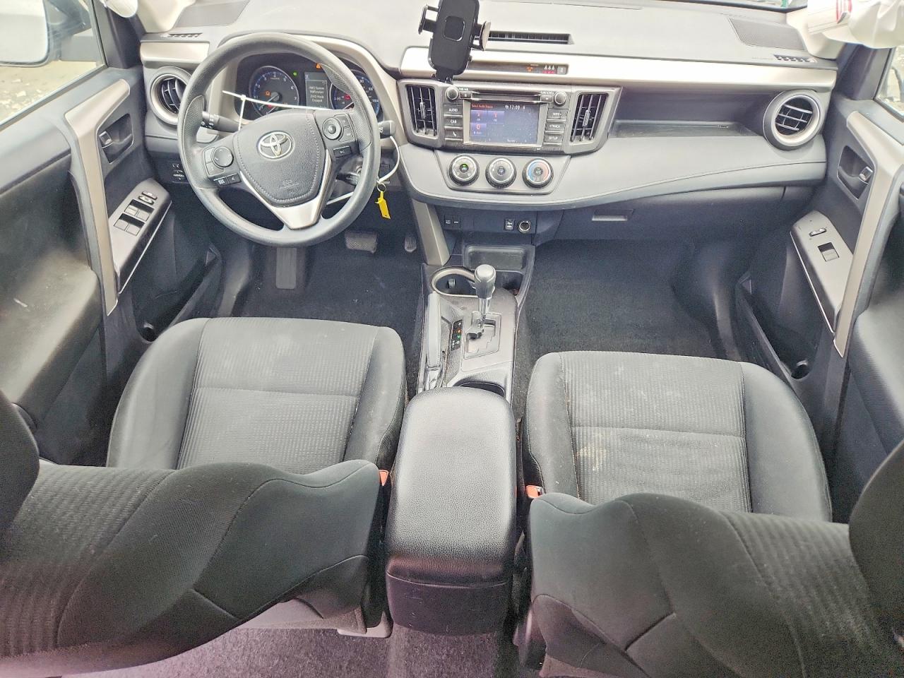 2018 TOYOTA RAV4 LE photo 15