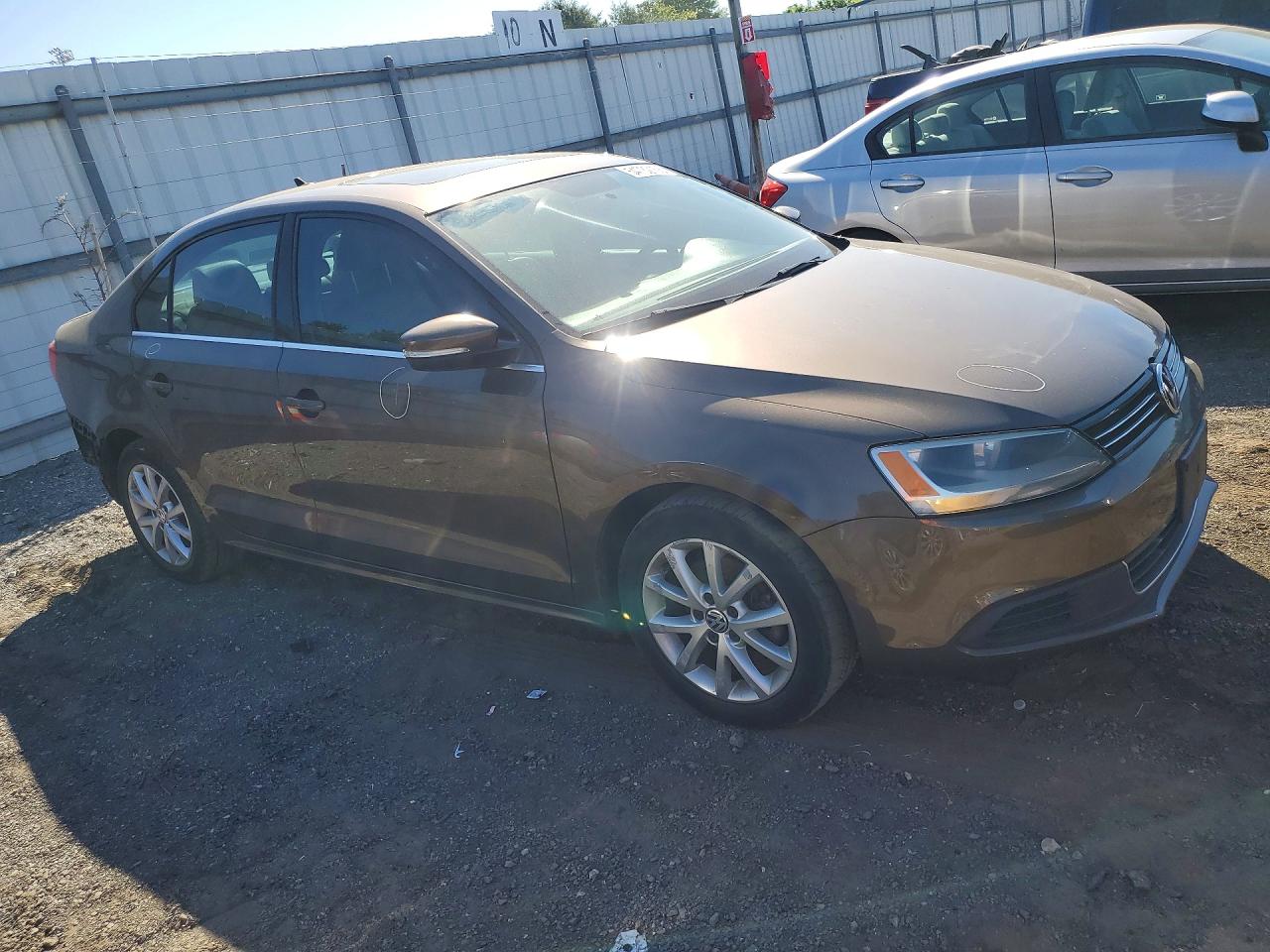 2014 VOLKSWAGEN JETTA SE photo 10