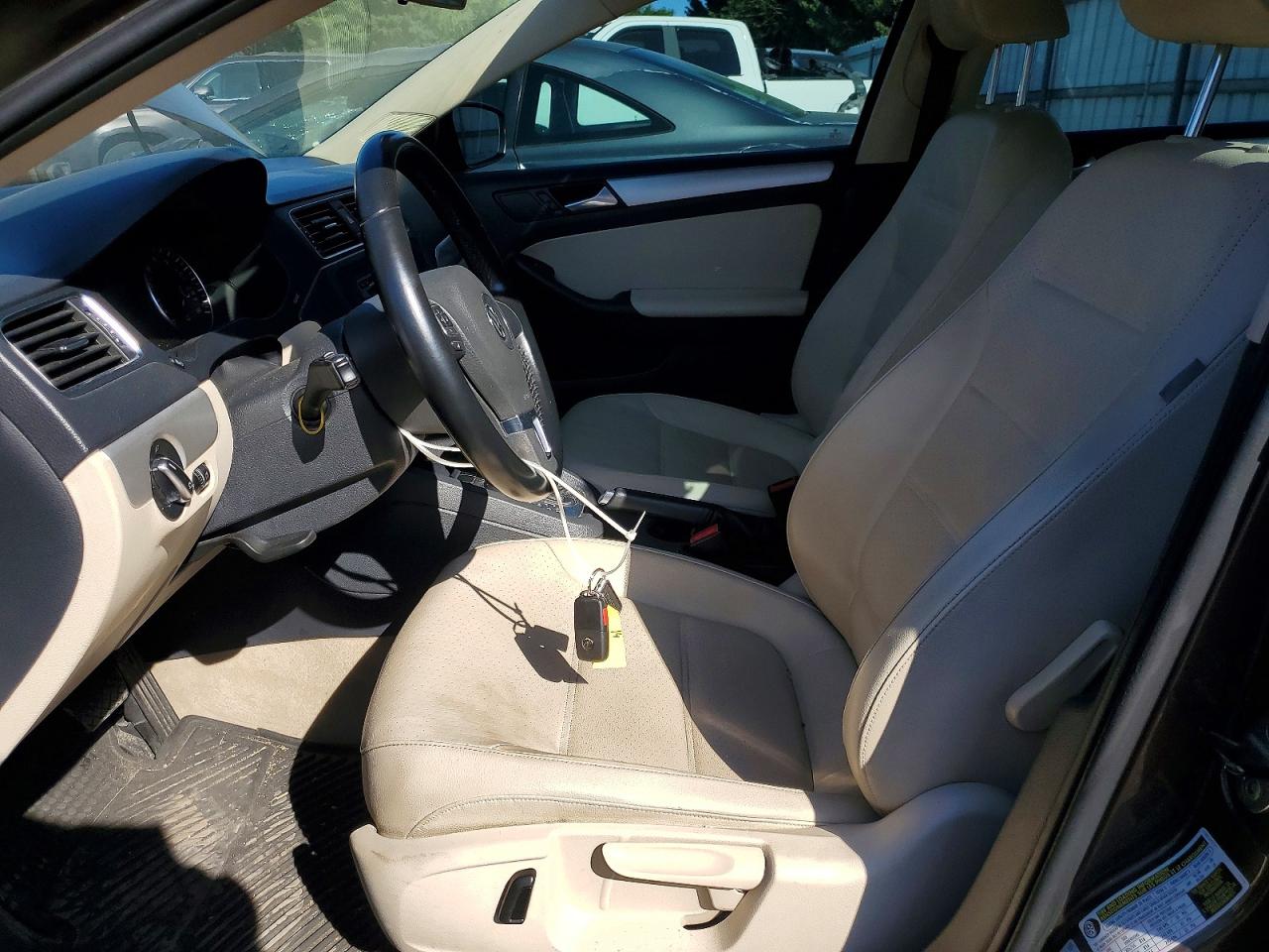 2014 VOLKSWAGEN JETTA SE photo 19