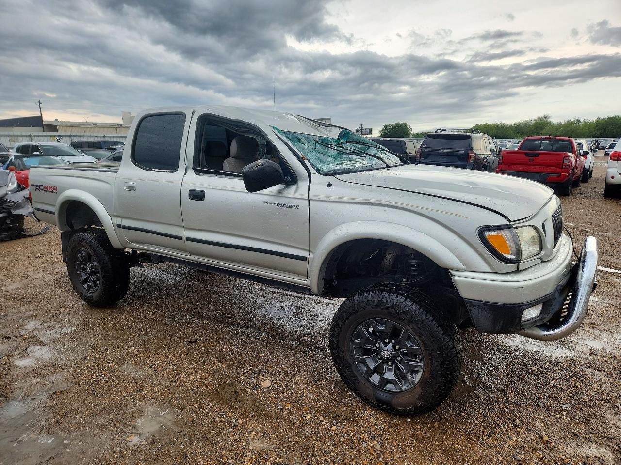 2002 TOYOTA TACOMA DOUBLE CAB photo 7