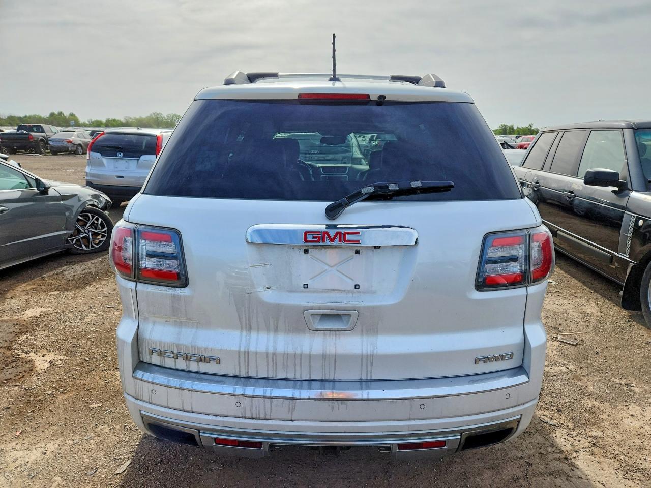 2016 GMC ACADIA DENALI photo 6