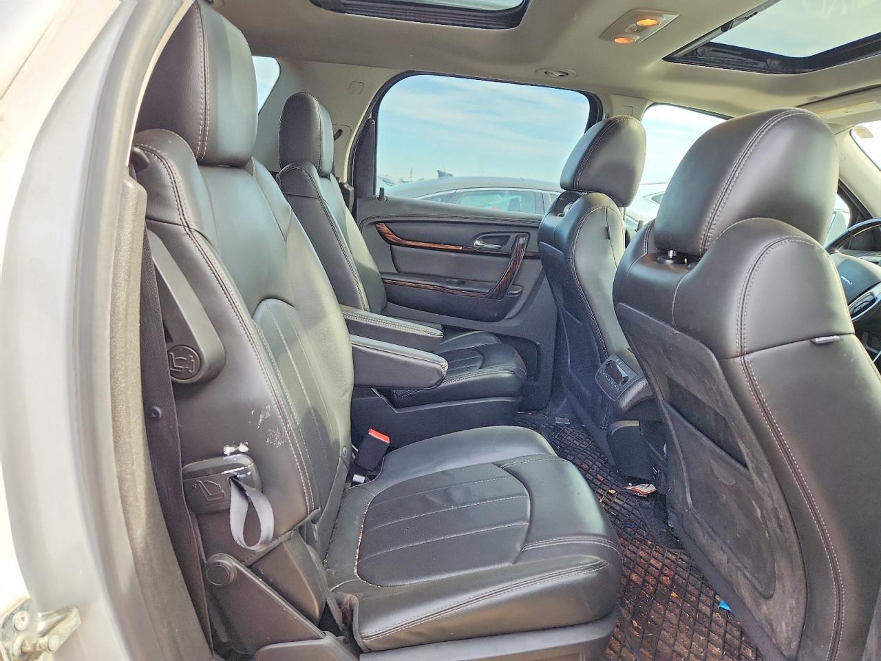2016 GMC ACADIA DENALI photo 10
