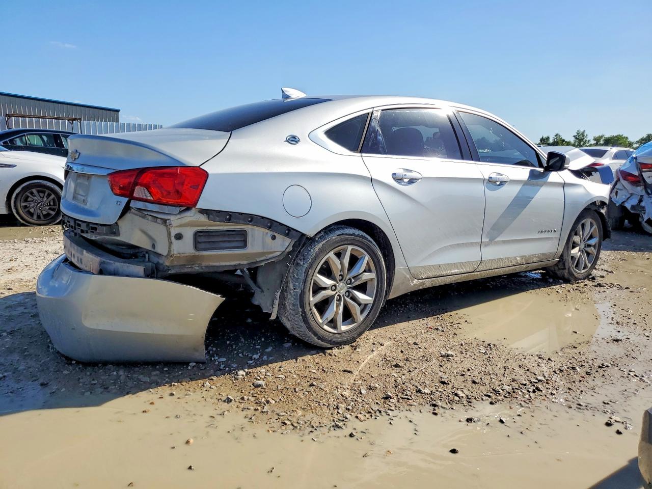2018 CHEVROLET IMPALA LT photo 3