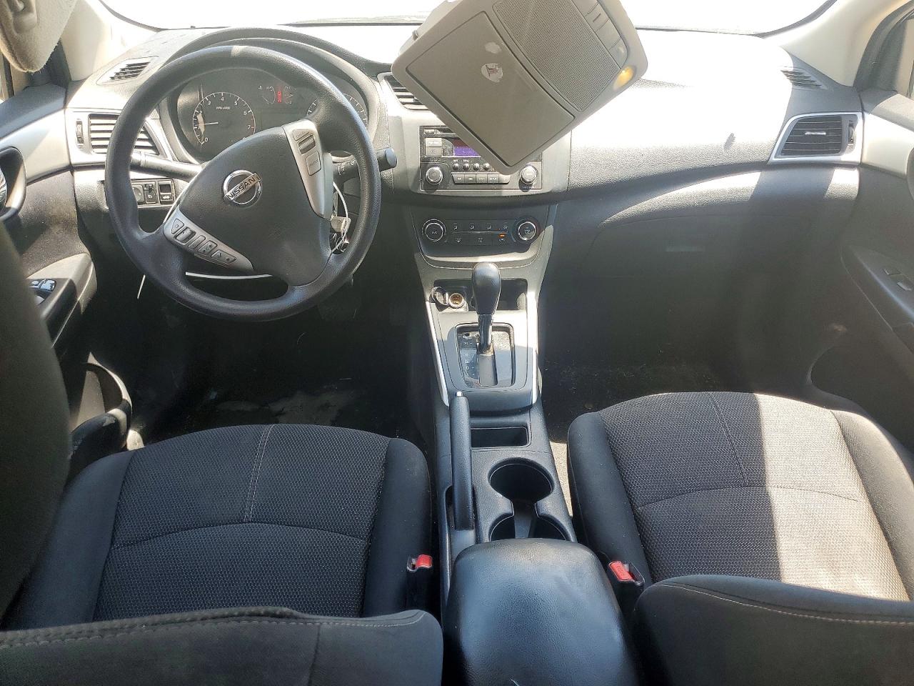 2016 NISSAN SENTRA S photo 15