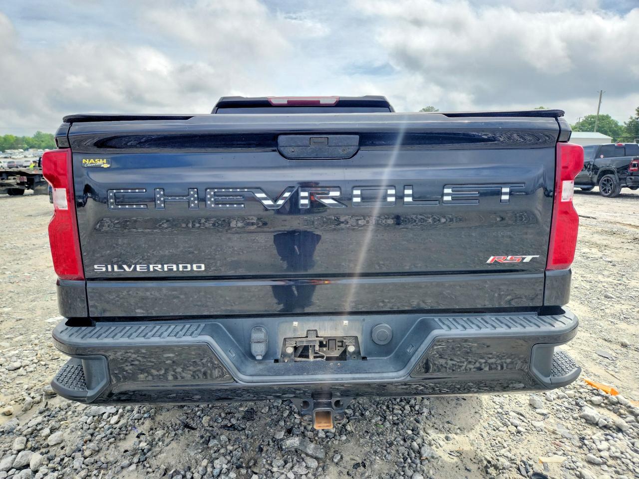 2020 CHEVROLET SILVERADO C1500 RST photo 11