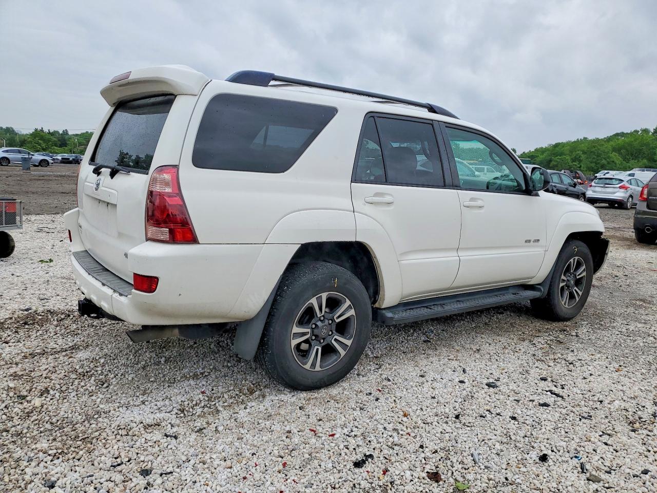 2005 TOYOTA 4RUNNER SR5 photo 3