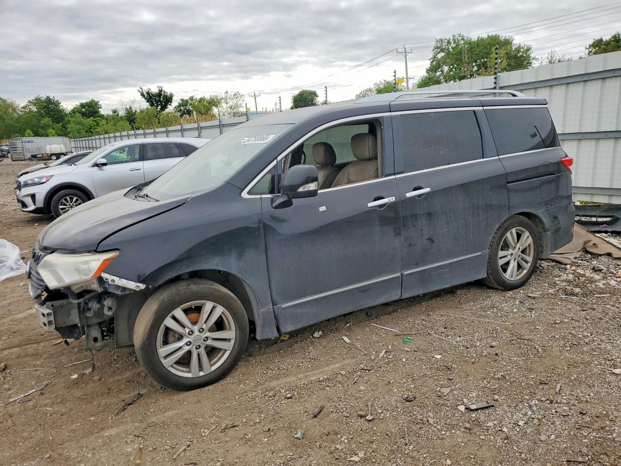 2013 NISSAN QUEST