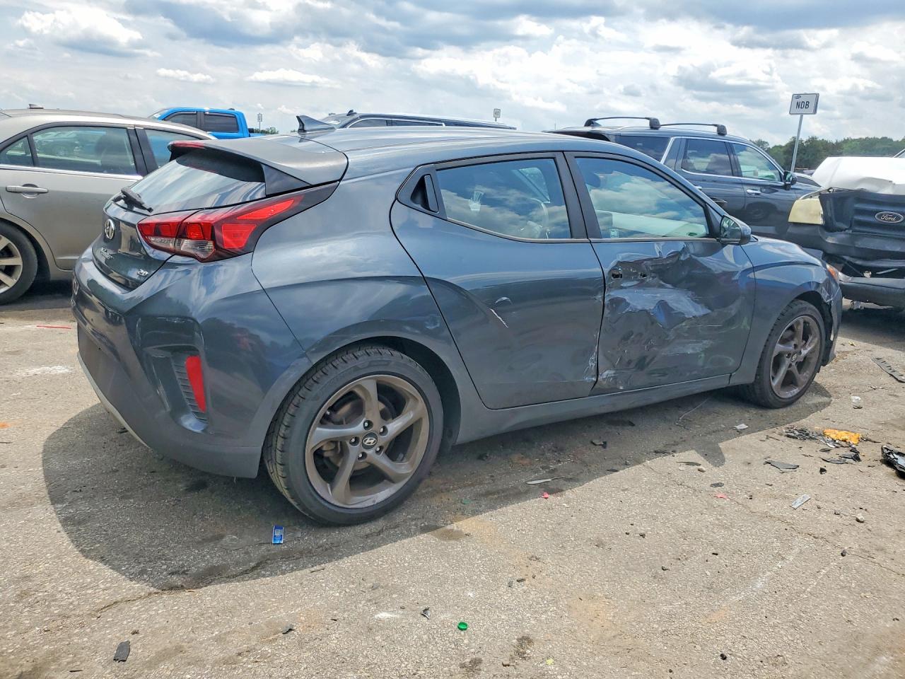 2019 HYUNDAI VELOSTER 2.0L photo 5