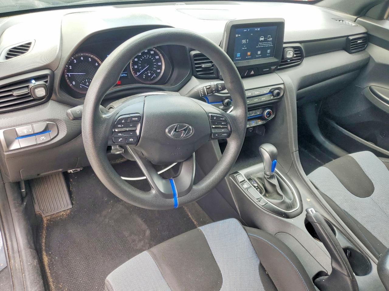 2019 HYUNDAI VELOSTER 2.0L photo 15