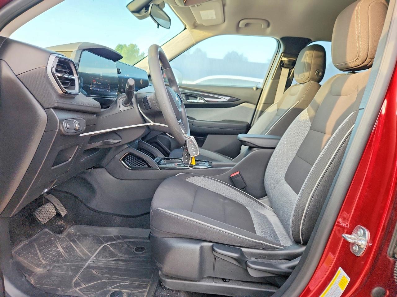 2025 CHEVROLET TRAILBLAZER LT photo 13