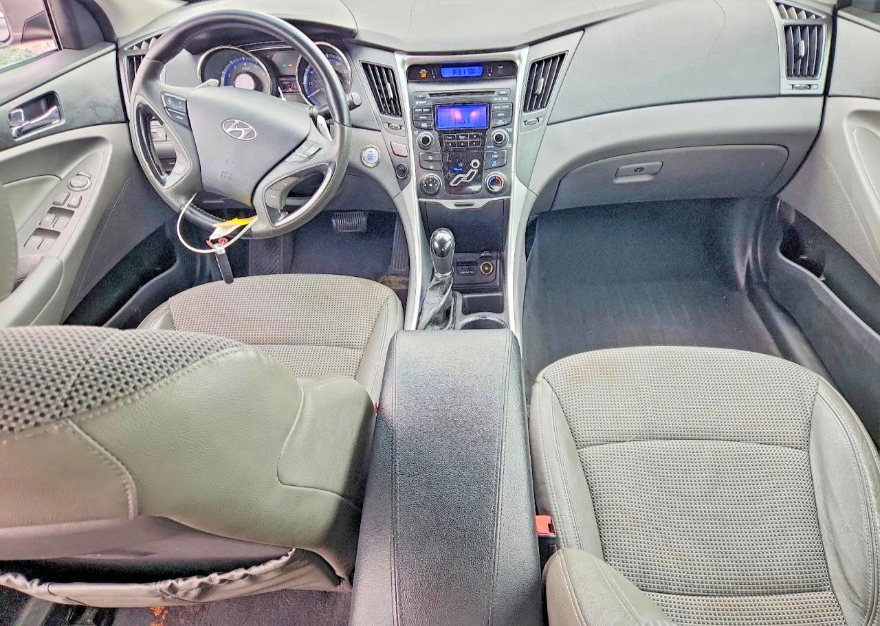 2012 HYUNDAI SONATA SE photo 22