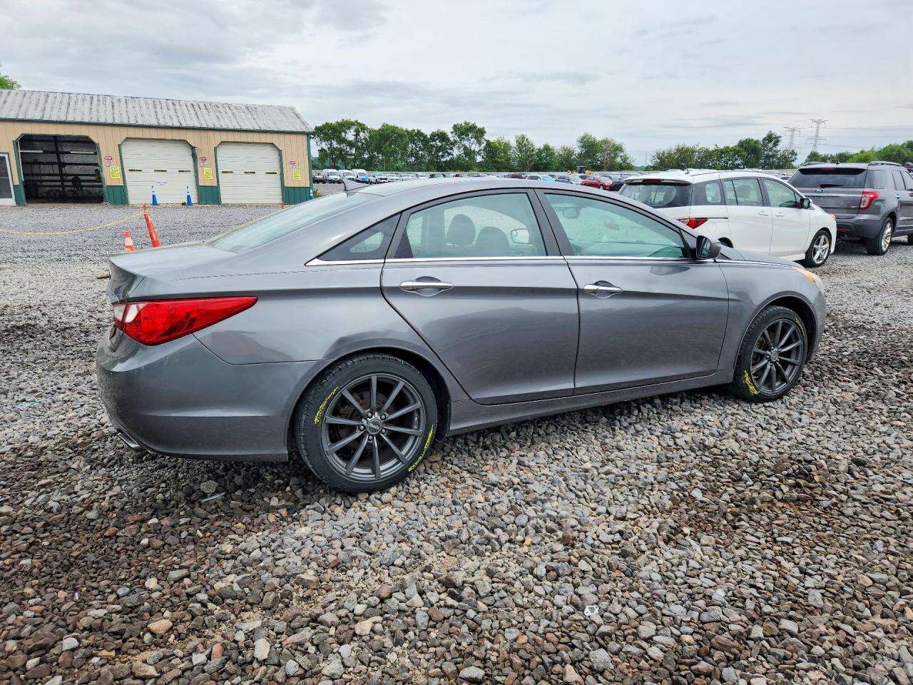 2012 HYUNDAI SONATA SE photo 7