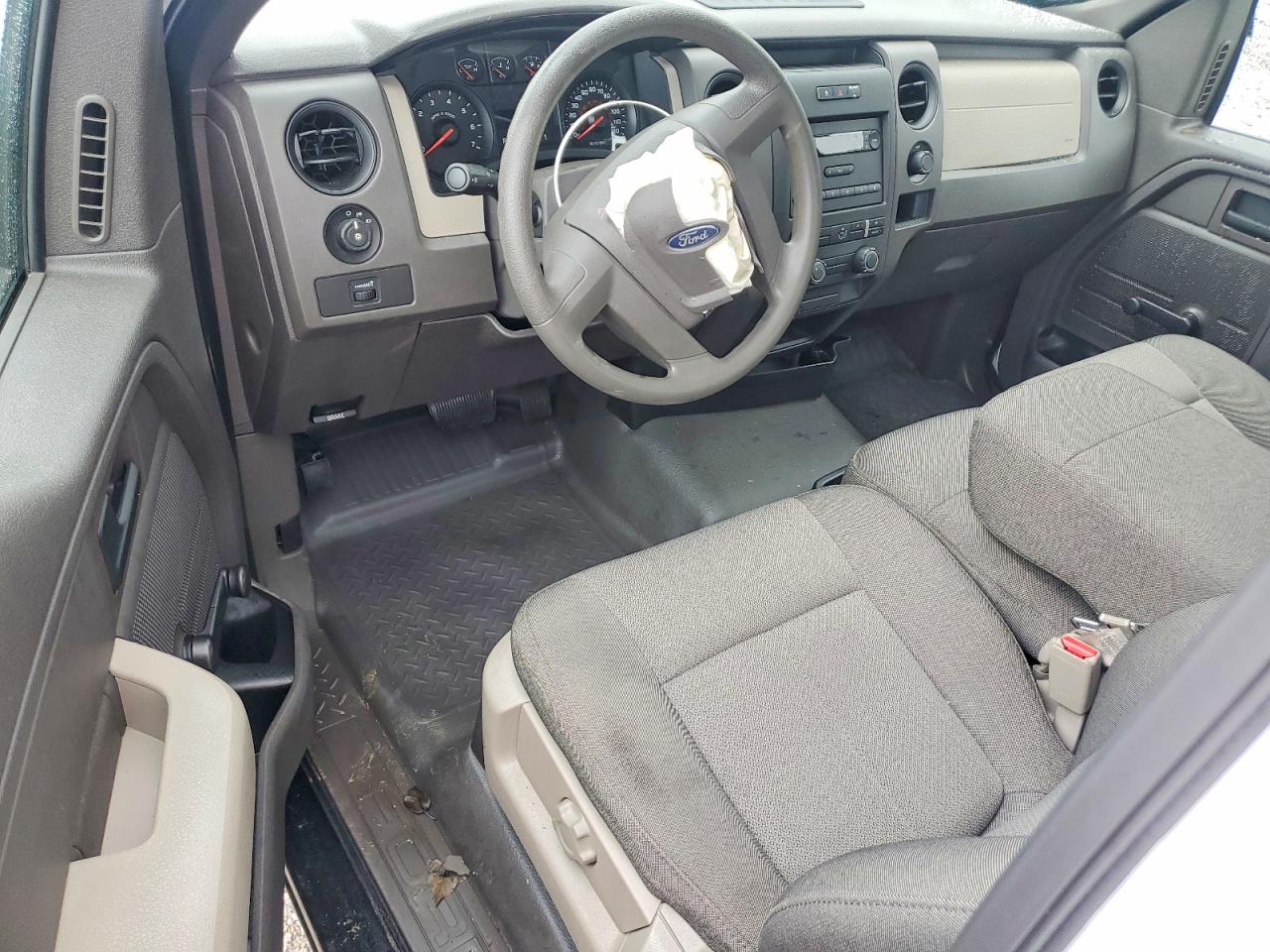 2010 FORD F150 photo 15