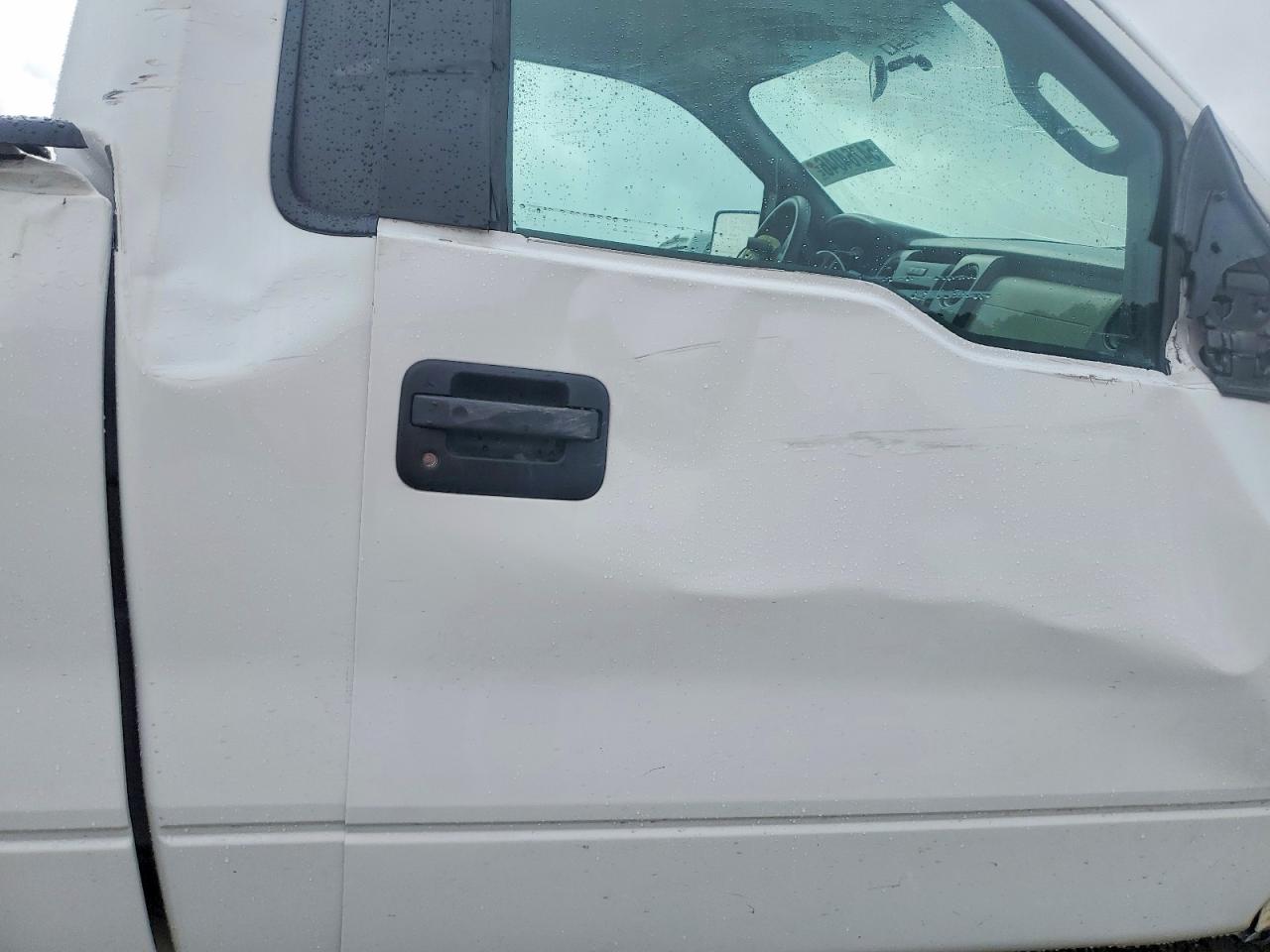 2010 FORD F150 photo 19