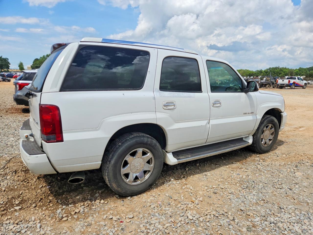 2002 CADILLAC ESCALADE LUXURY photo 5
