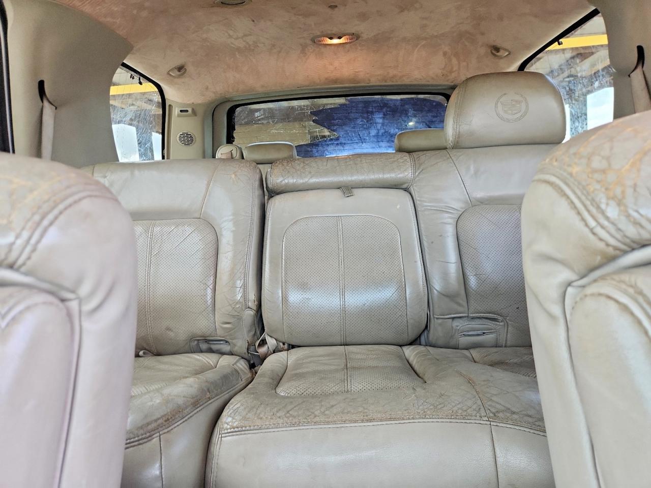 2002 CADILLAC ESCALADE LUXURY photo 19