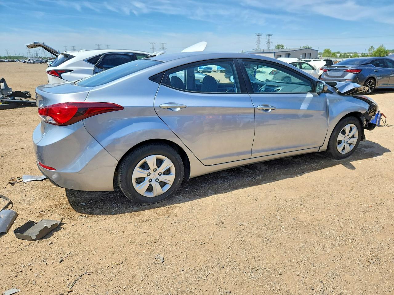 2016 HYUNDAI ELANTRA SE photo 7