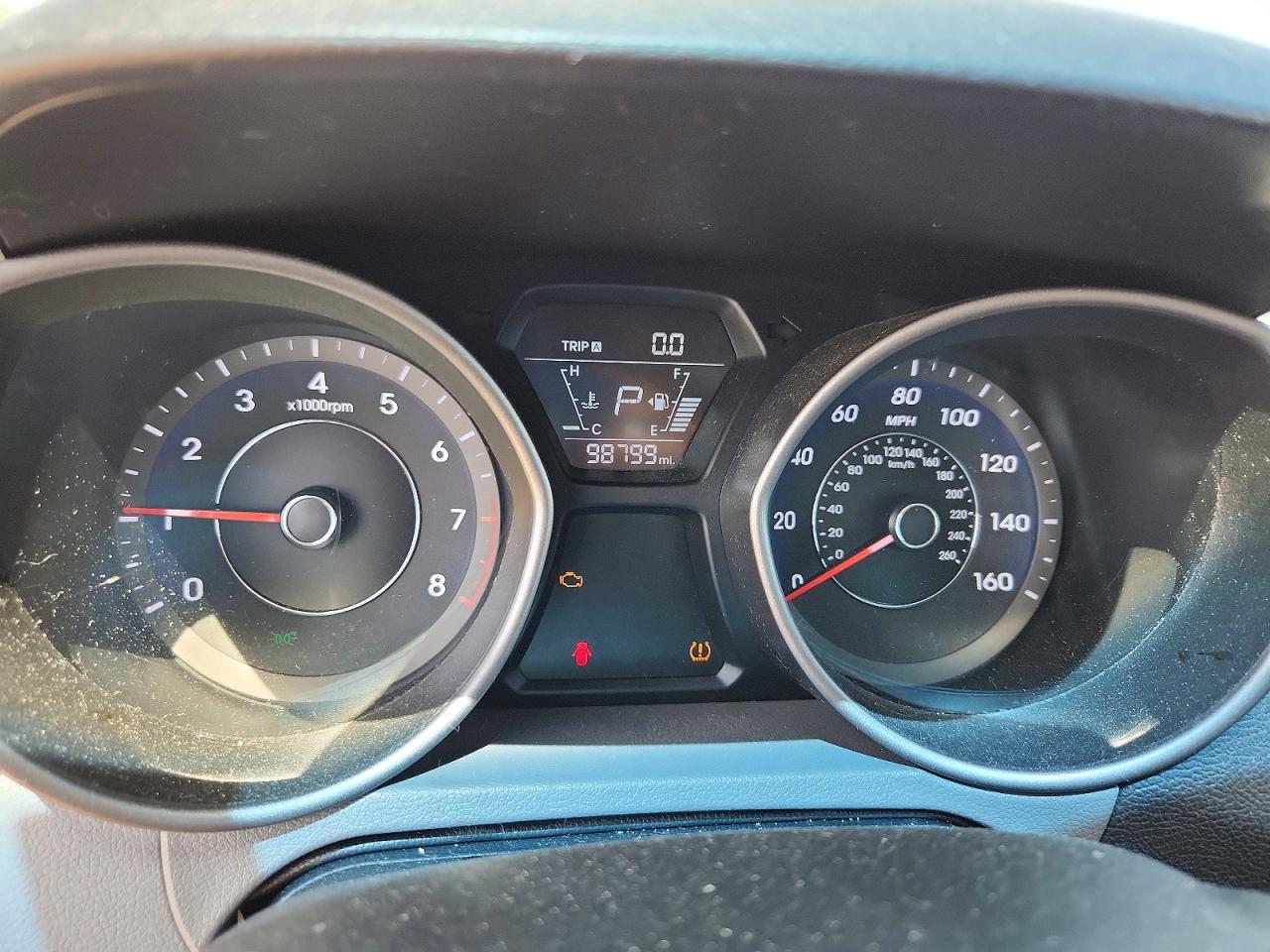 2016 HYUNDAI ELANTRA SE photo 25