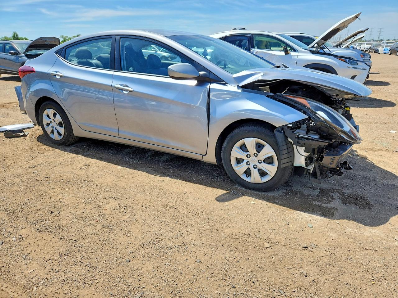 2016 HYUNDAI ELANTRA SE photo 10