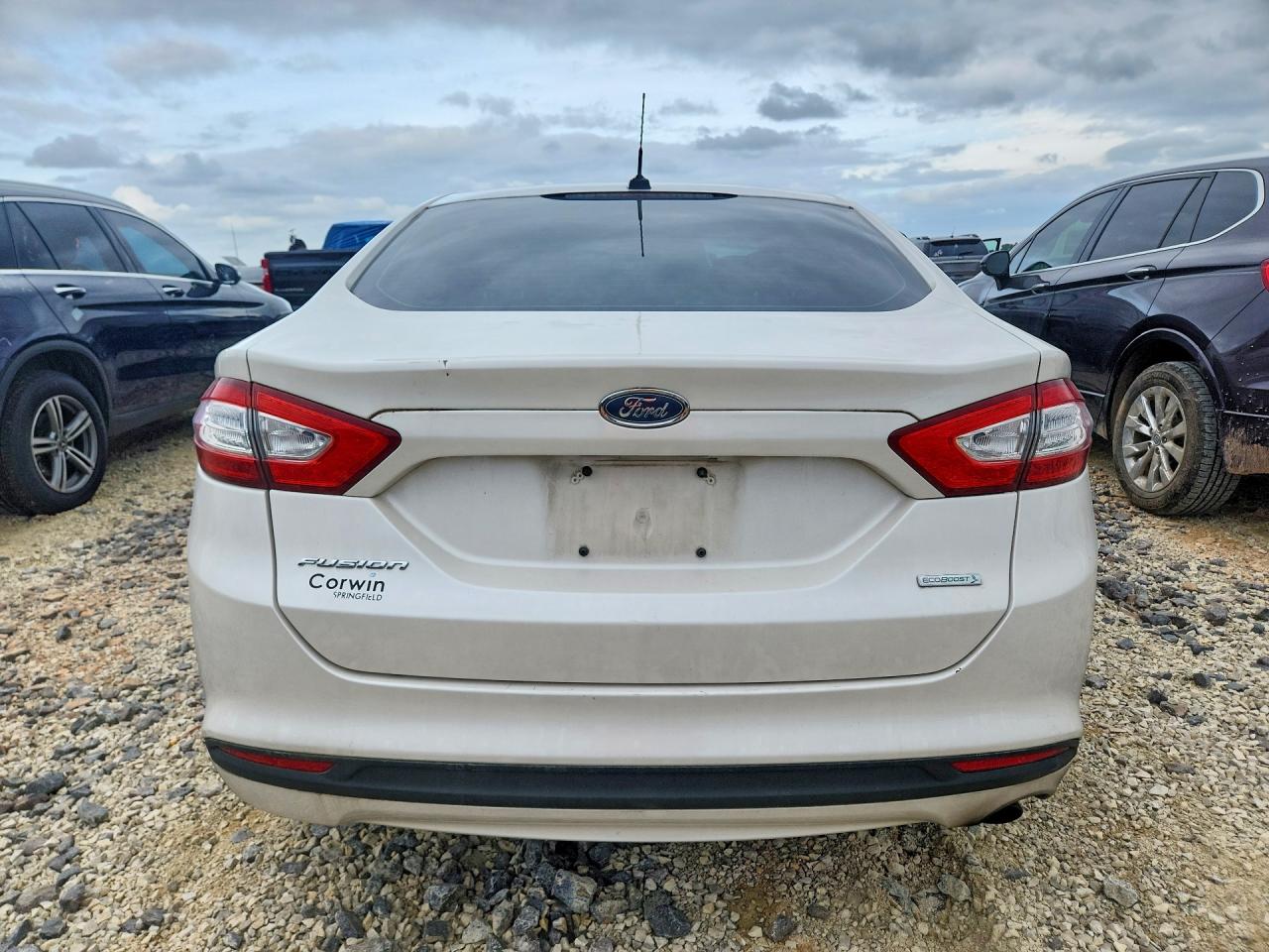 2013 FORD FUSION SE photo 16