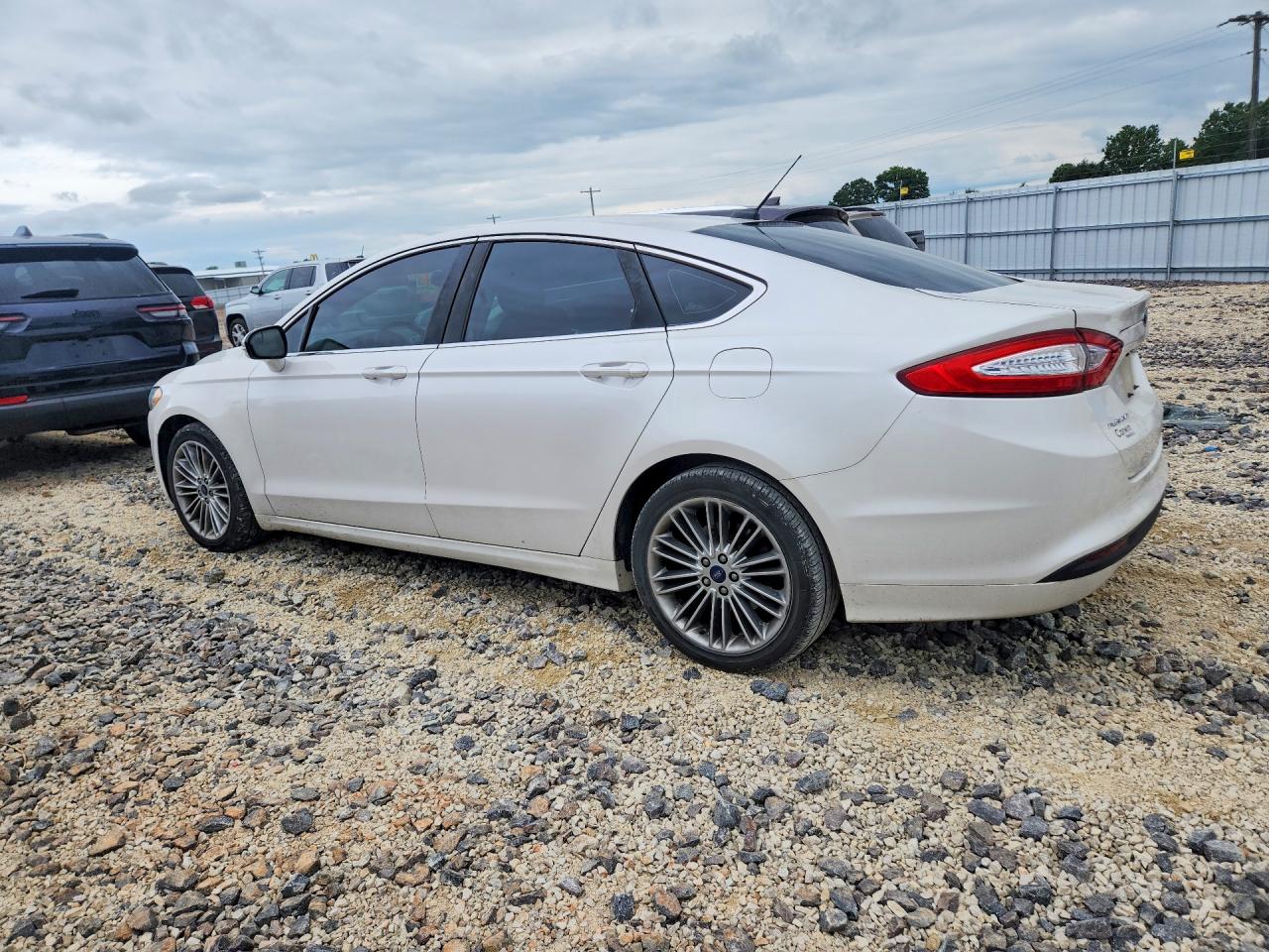 2013 FORD FUSION SE photo 4