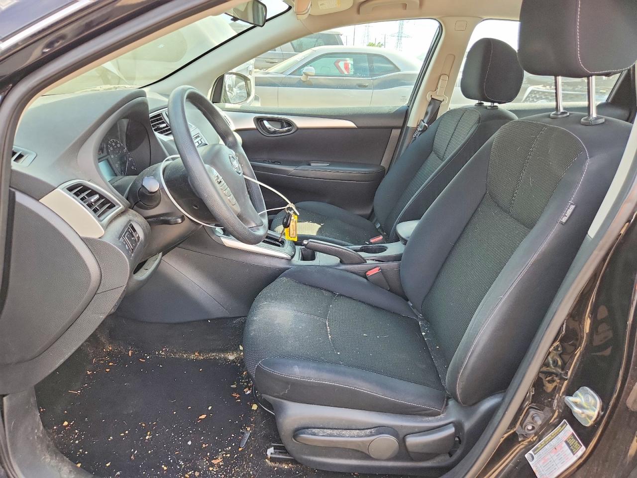 2017 NISSAN SENTRA S photo 13