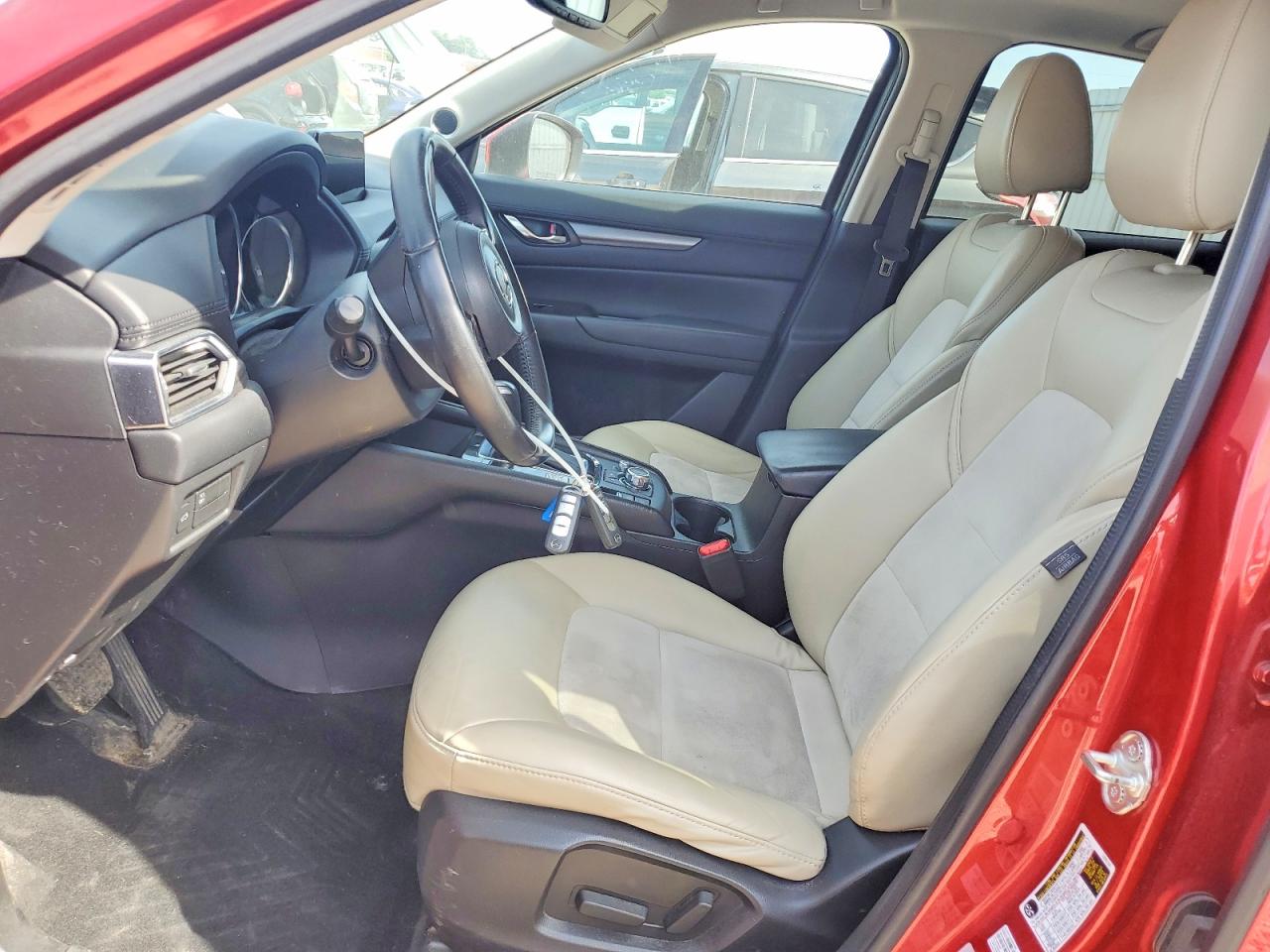 2017 MAZDA CX-5 TOURING photo 7