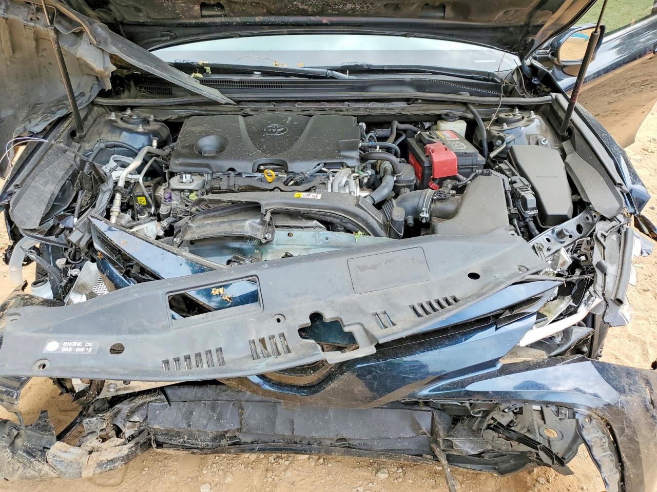 2018 TOYOTA CAMRY LE photo 11