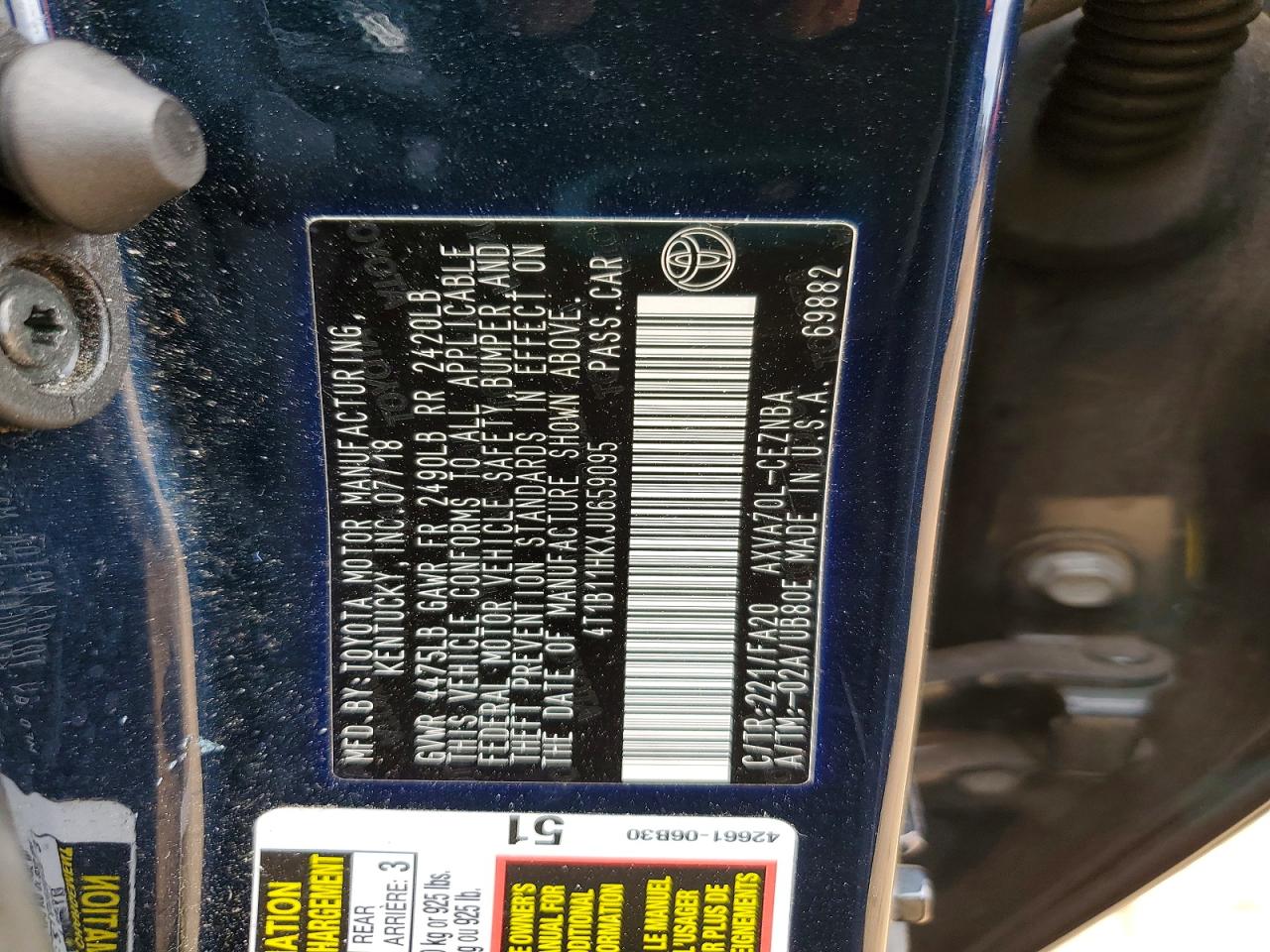 2018 TOYOTA CAMRY LE photo 12