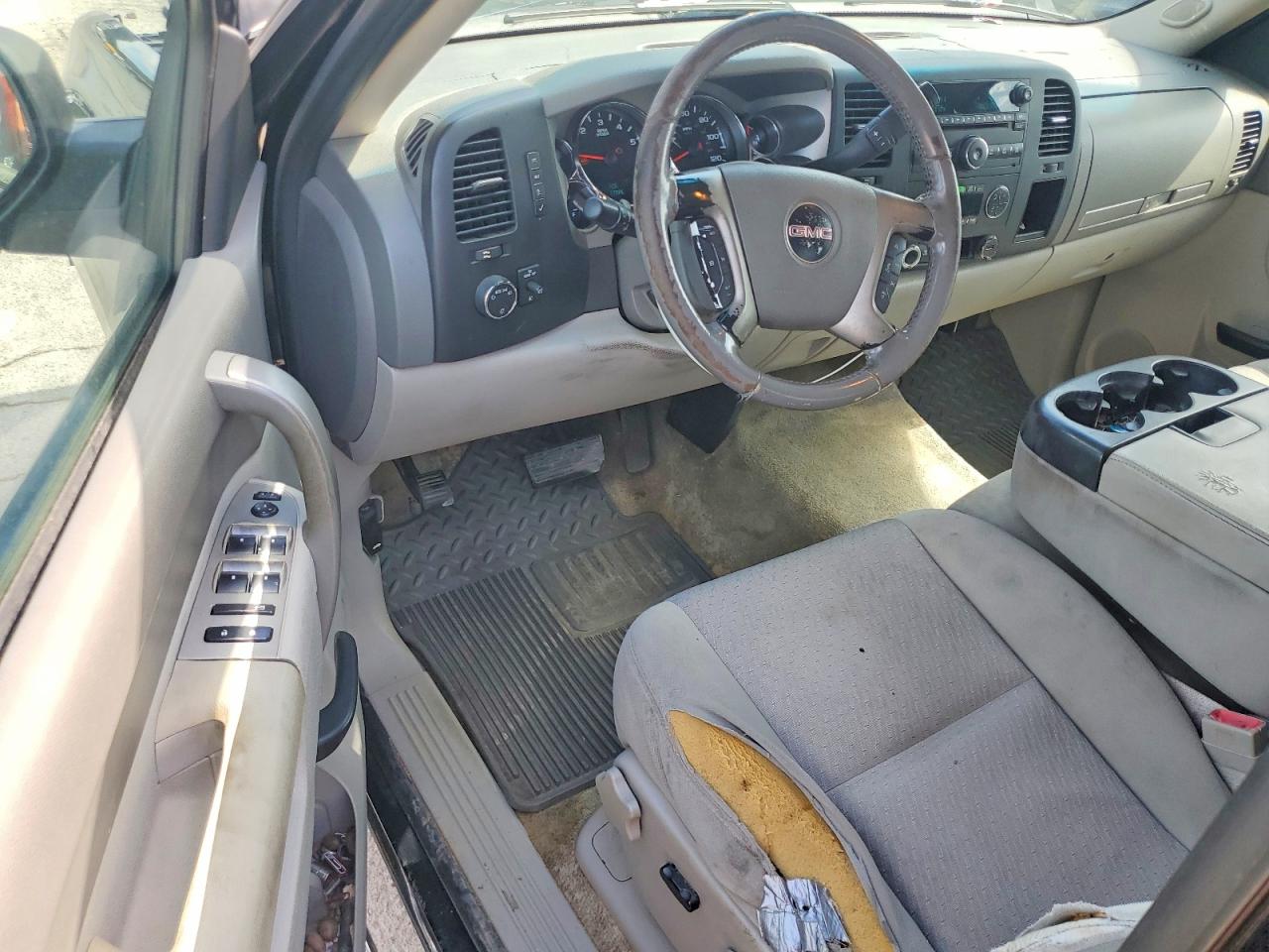 2011 GMC SIERRA C1500 SLE photo 15