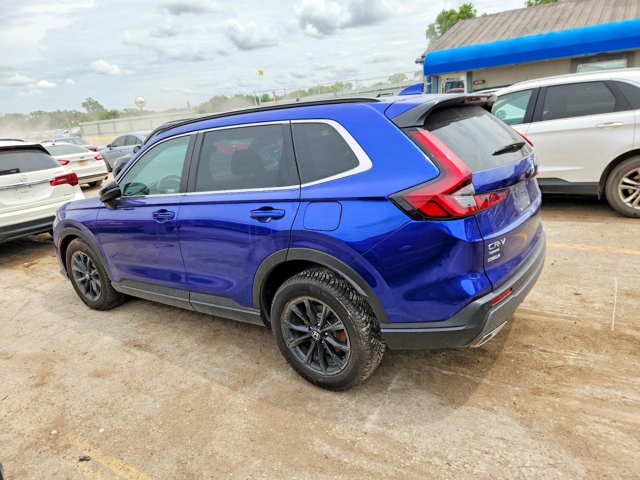2024 HONDA CR-V SPORT-L photo 3